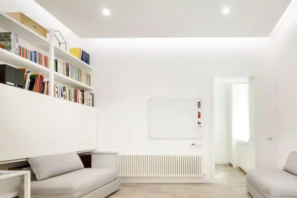 Apartment Vsg25 Nel Centro Di กาญารี ภายนอก รูปภาพ