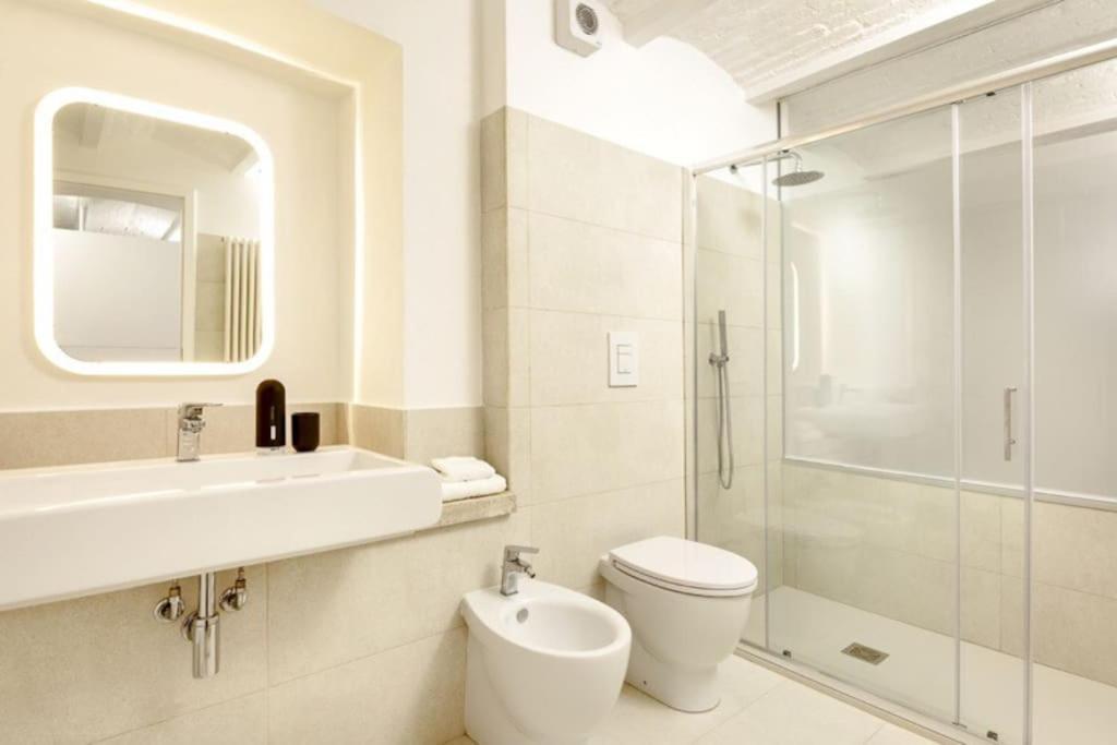 Apartment Vsg25 Nel Centro Di กาญารี ภายนอก รูปภาพ