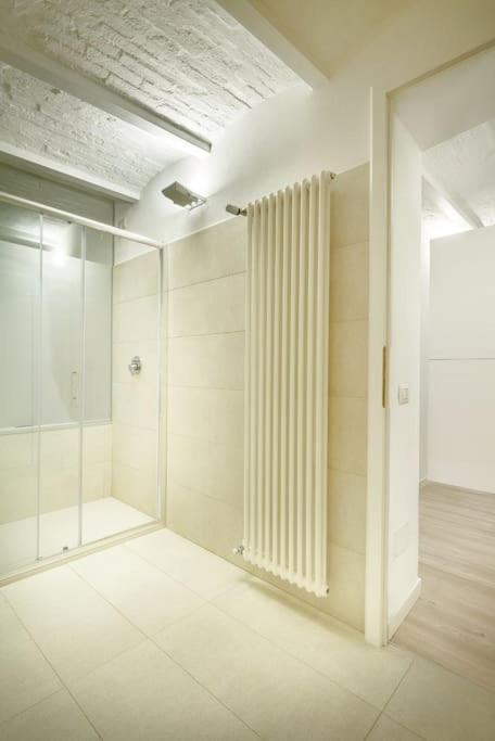 Apartment Vsg25 Nel Centro Di กาญารี ภายนอก รูปภาพ